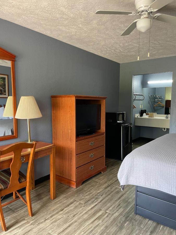 Adamsville Deerfield Inn المظهر الخارجي الصورة