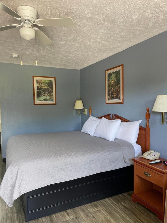 Adamsville Deerfield Inn المظهر الخارجي الصورة